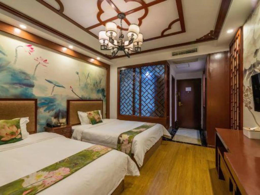 Suzhou Yujiu Impression Hotel (Suzhou Mudu Ancient Town Duchuanqiao Subway Station)
