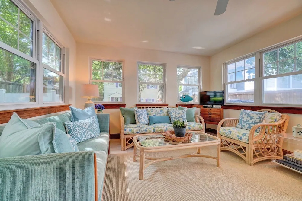 110 74th Street Home 5 Bedrooms 3.5 Bathrooms Home