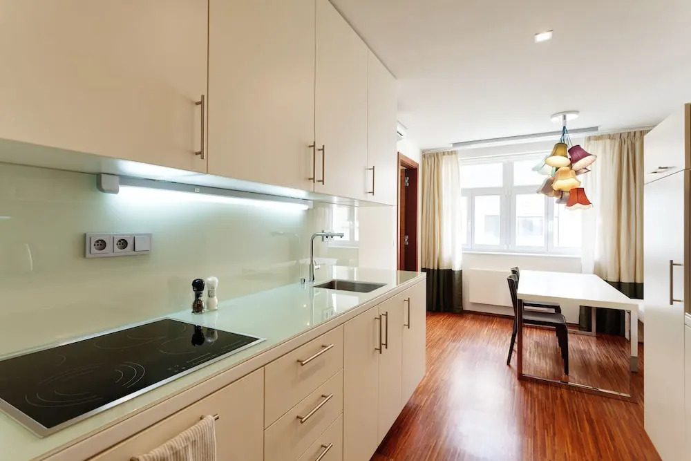 EMPIRENT River Apartments