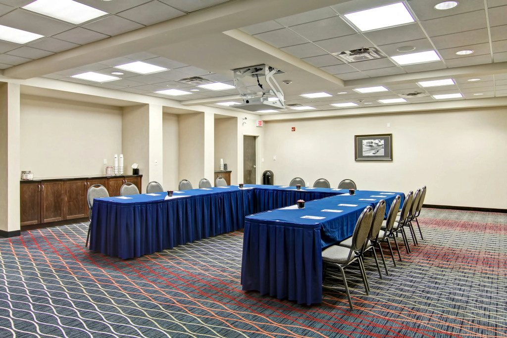 Hampton Inn & Suites Red Deer