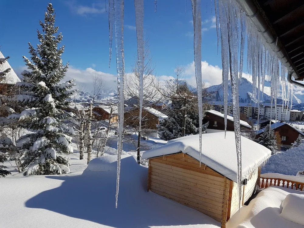 PLEIN SUD RDC 15 pers Proche des pistes