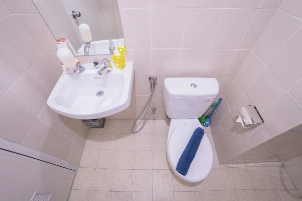 Cozy Apartment at Parahyangan Residence with Direct Access to Swimming Pool