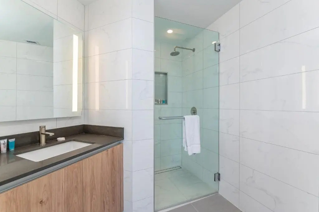 Global Luxury Suites Miami Worldcenter