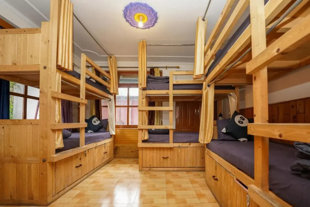 One Light Hostel