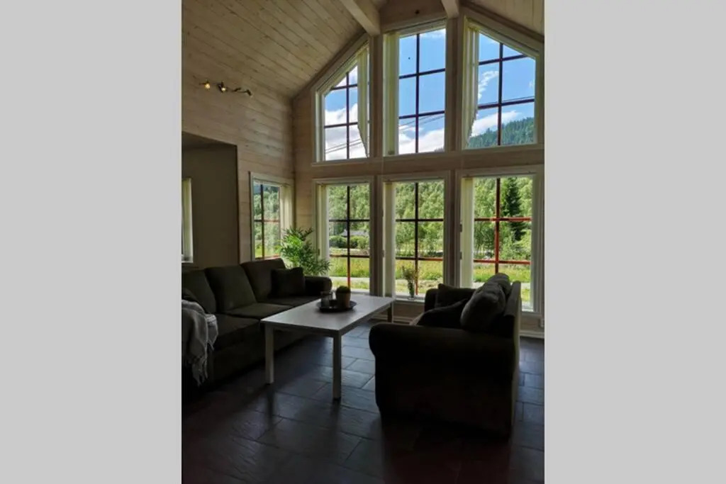 Casa Kleiv i Sogndalsdalen