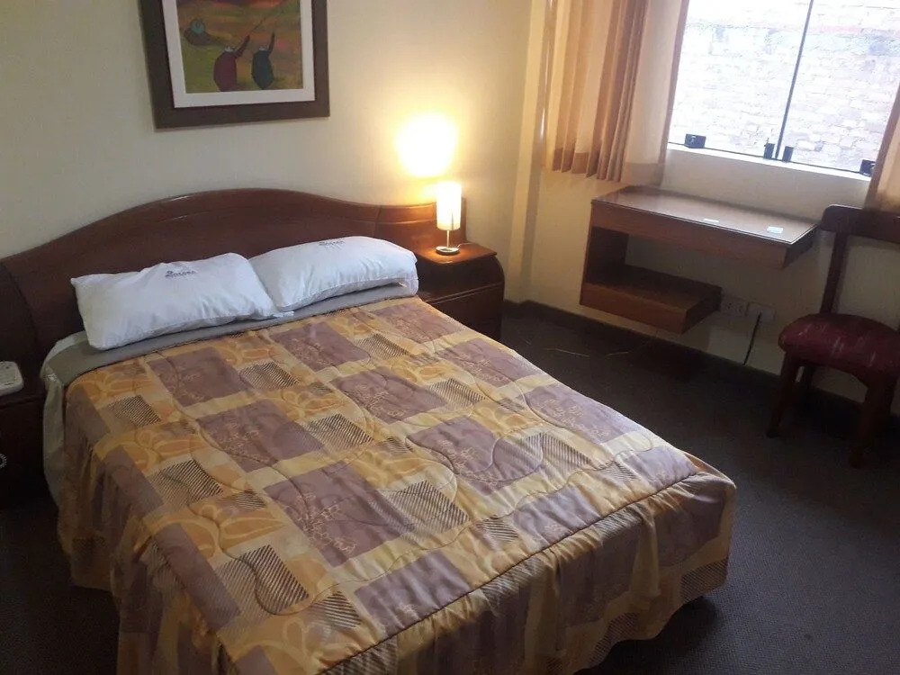Mintaka Hotel
