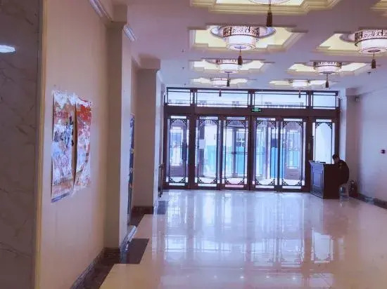 Baicheng Huiya Apartment