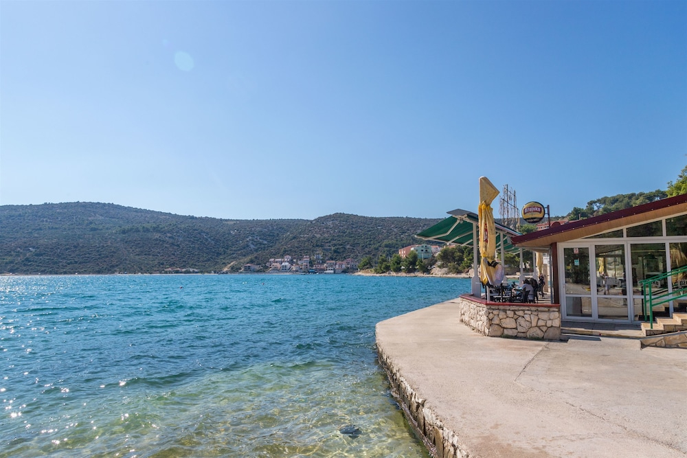 Apartments Marija Balcony with Sea View