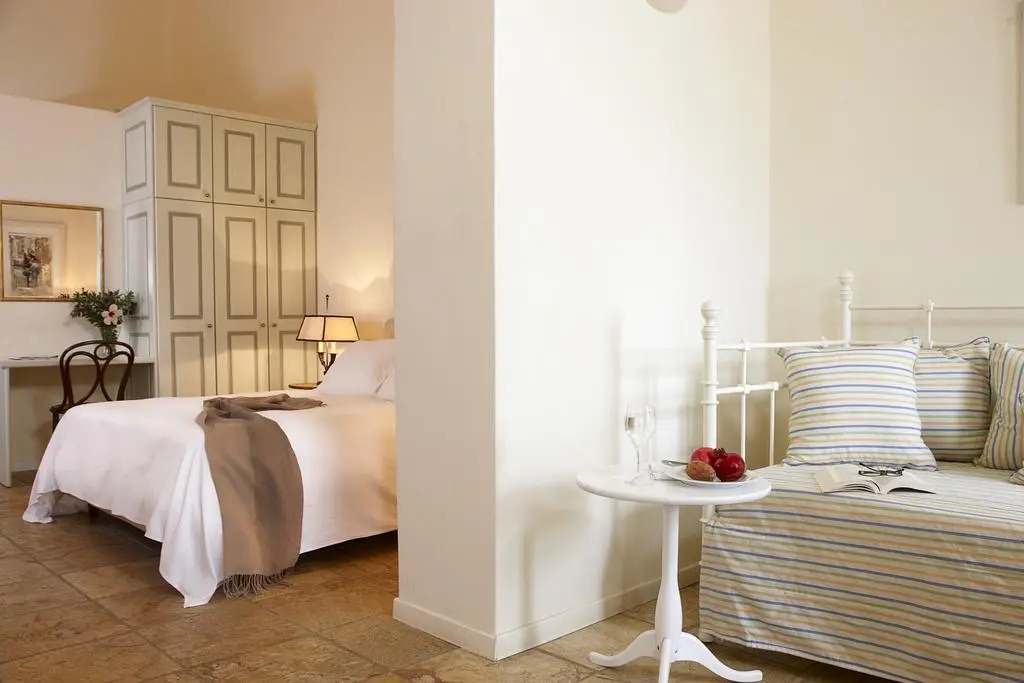 Aria Lito Mansion
