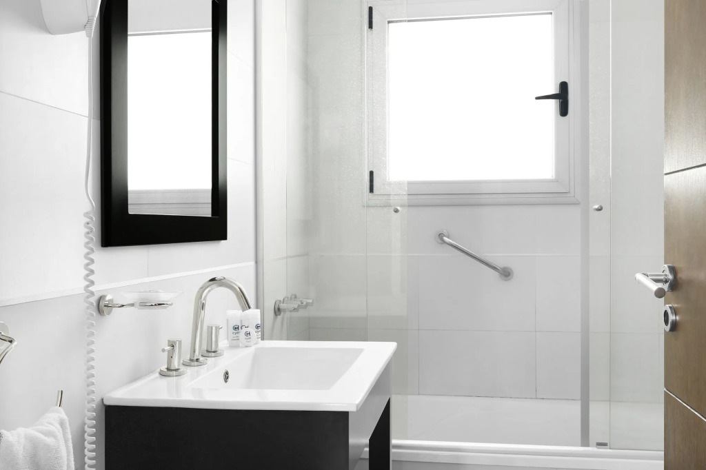 Reco by DOT Suites
