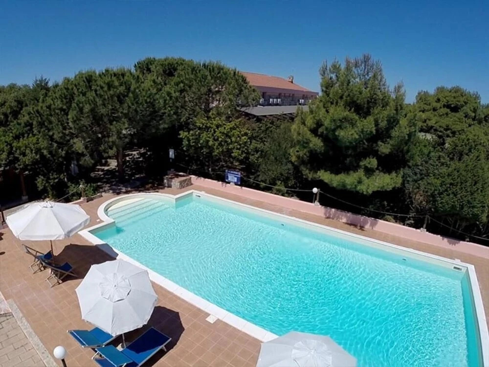 Hotel Club Mezzaluna