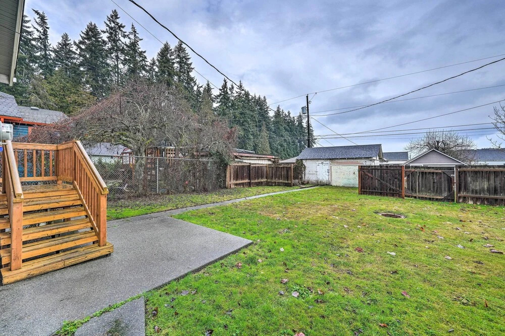Port Angeles Retreat - 1 Mi to Downtown