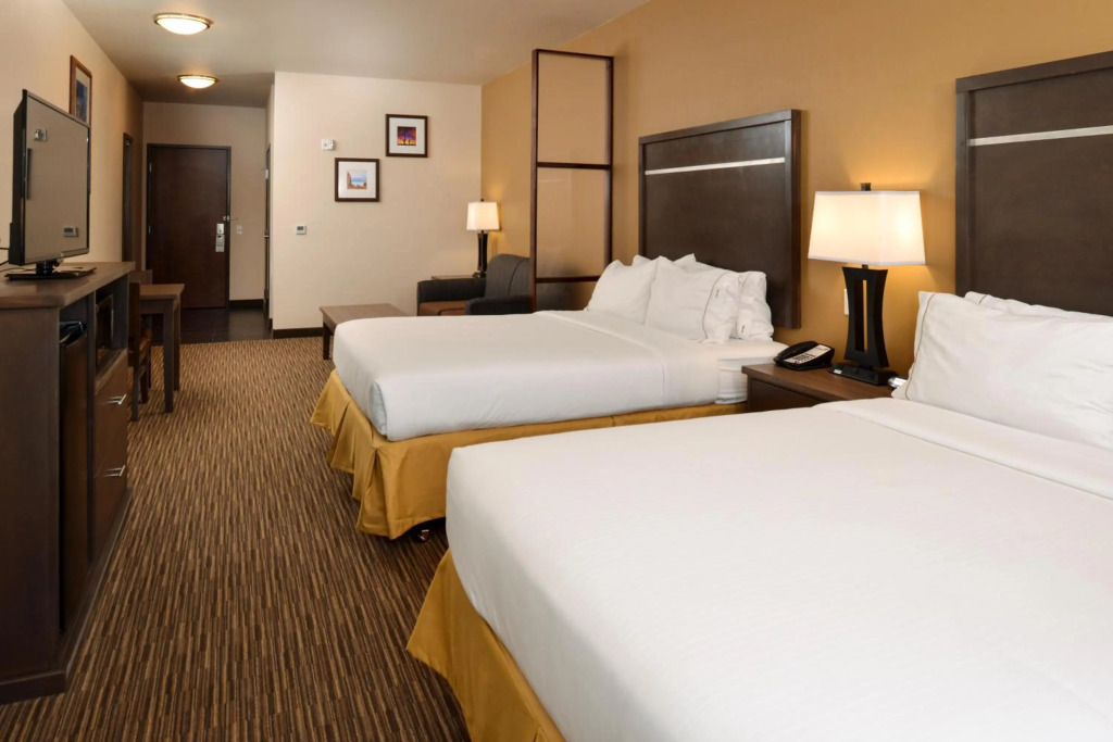 Holiday Inn And Suites Globe