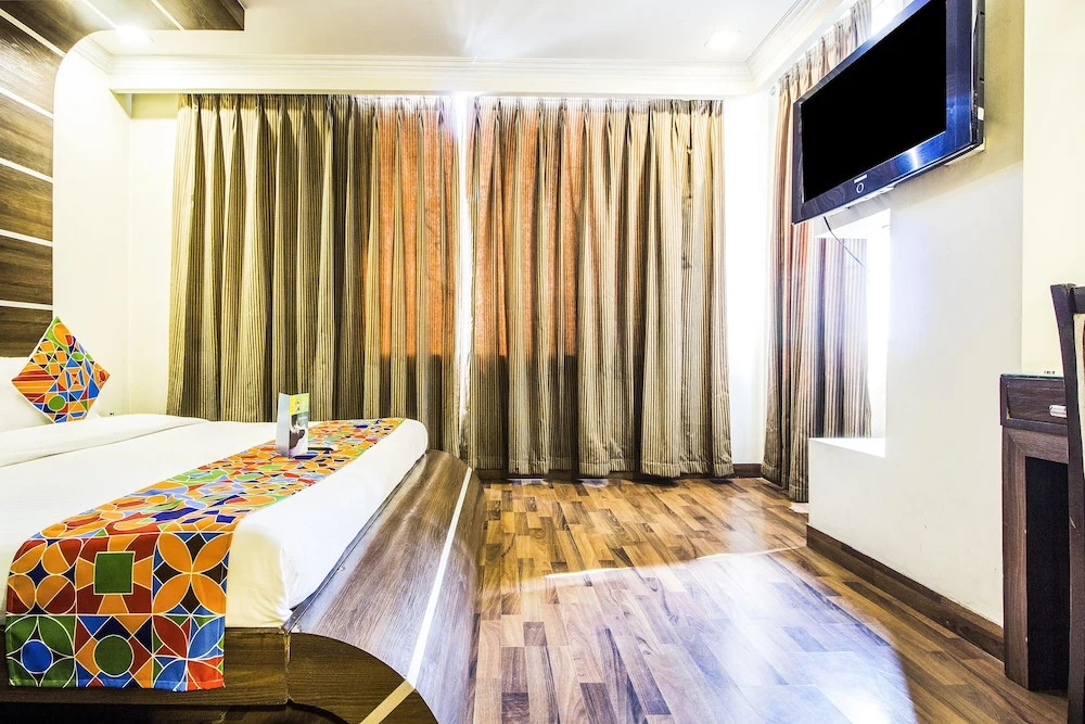 FabHotel Aay Kay