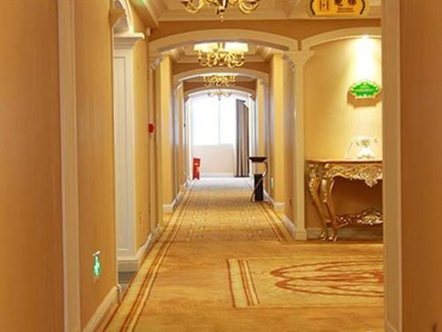 Vienna Hotel Yongzhou Zhiyuan New Bund