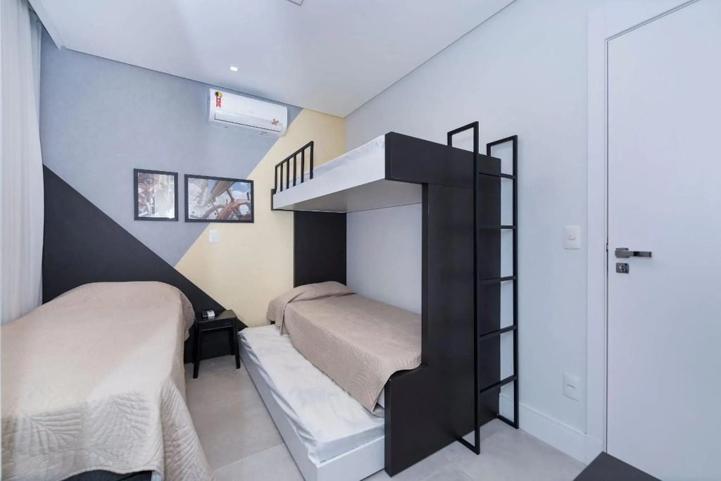 Porto Madero 303 - Apartamento no centro de Bombinhas - Rooftop com piscina e academia - À poucos metros da praia