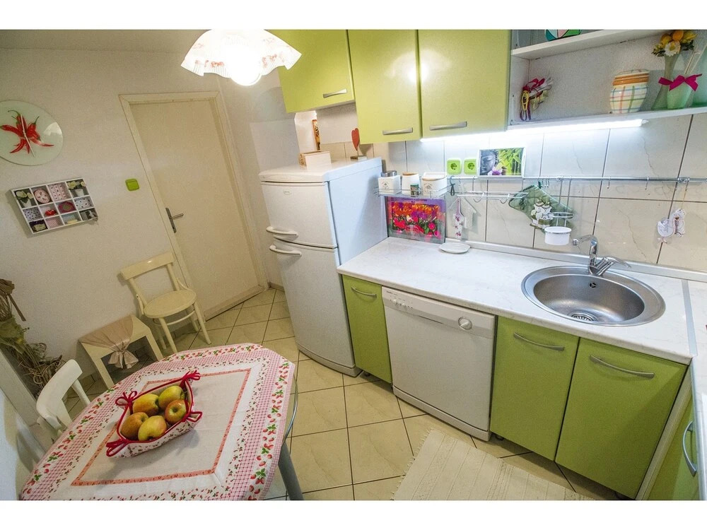 Apartment With one Bedroom in Split, With Enclosed Garden and Wifi - 500 m From the Beach