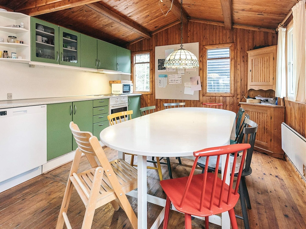 8 Person Holiday Home in Vaeggerlose