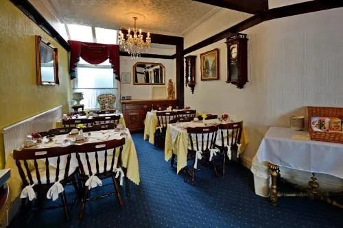 Falklands Hotel
