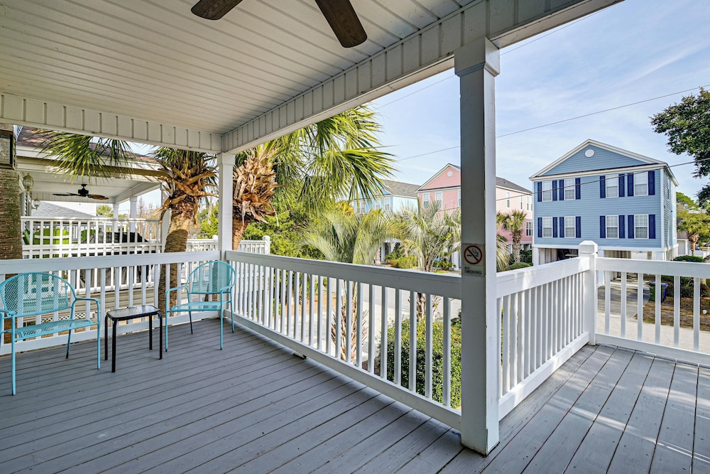 Walk to Ocean: Surfside Beach Gem w/ Private Pool