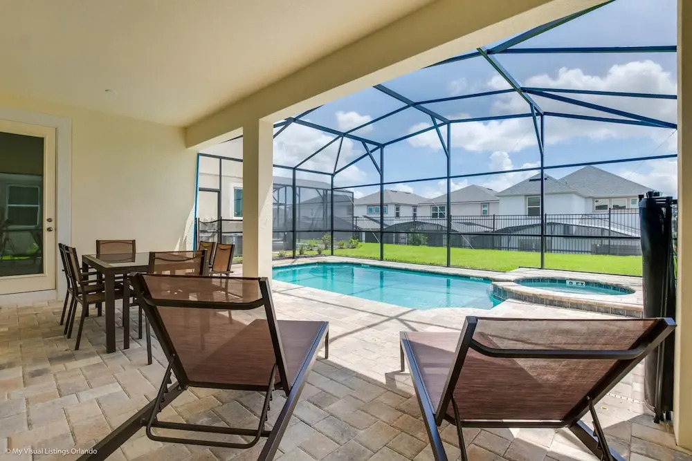 1791 Sawyer Palm Place