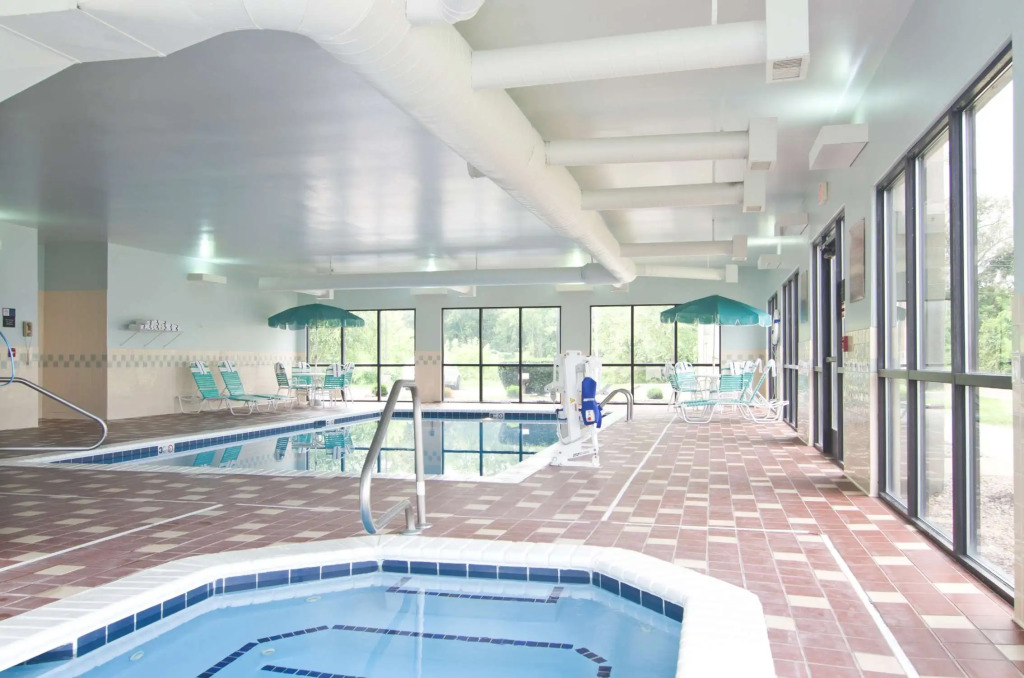 Hampton Inn New Philadelphia