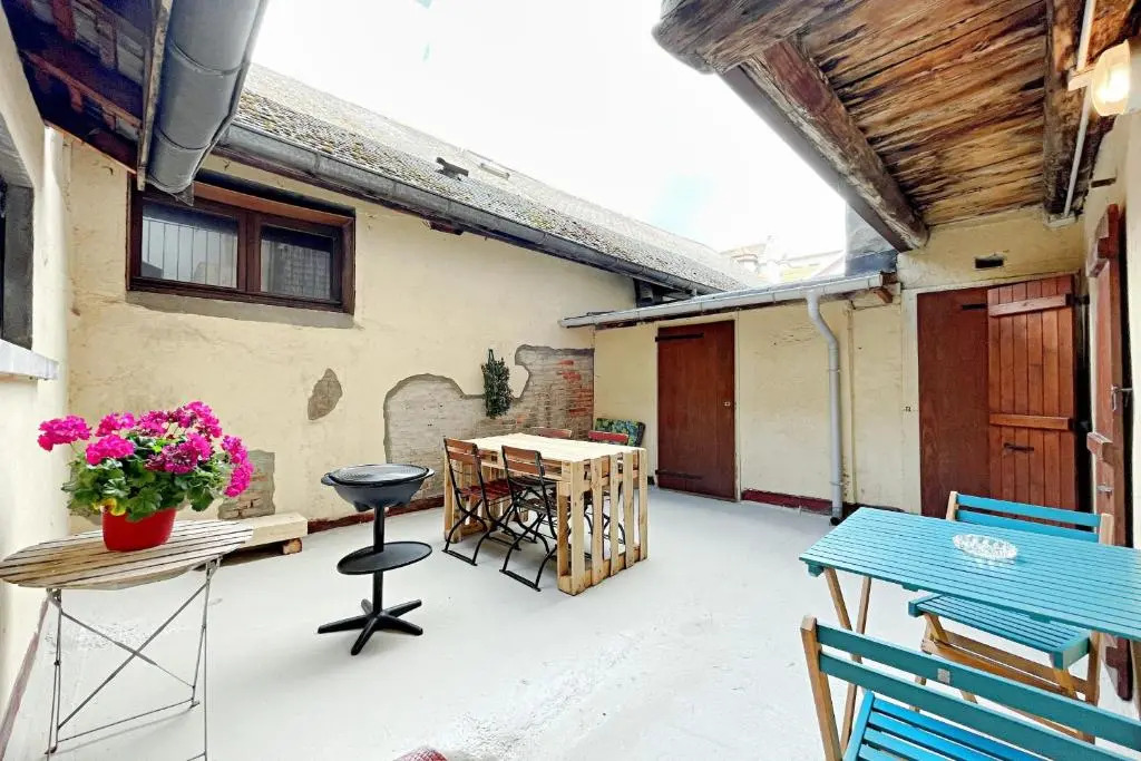 Superb T4 With Terrace Annecy Hyper Centre