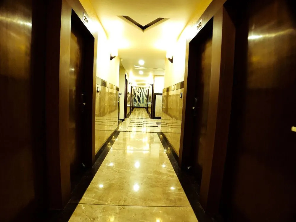 Hotel Orchid  Inn