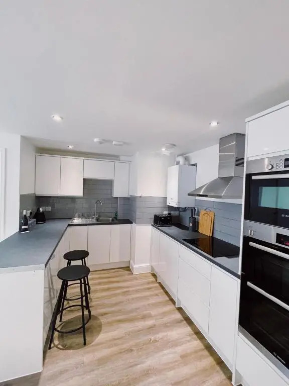 Prosper House Apartment 2