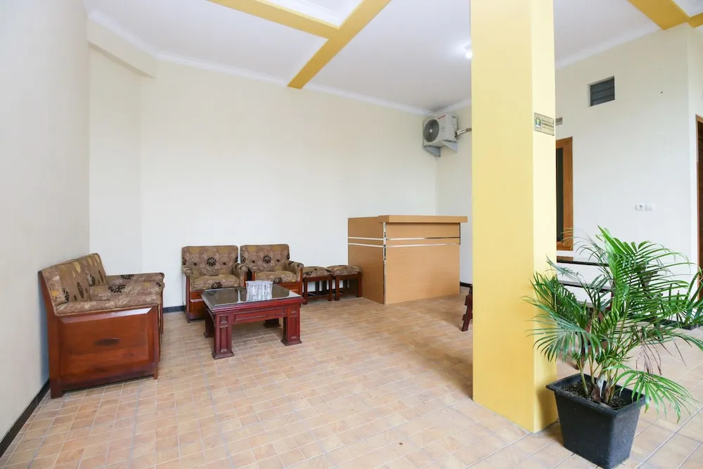 Airy Lowokwaru Kedawung Lima 25J Malang