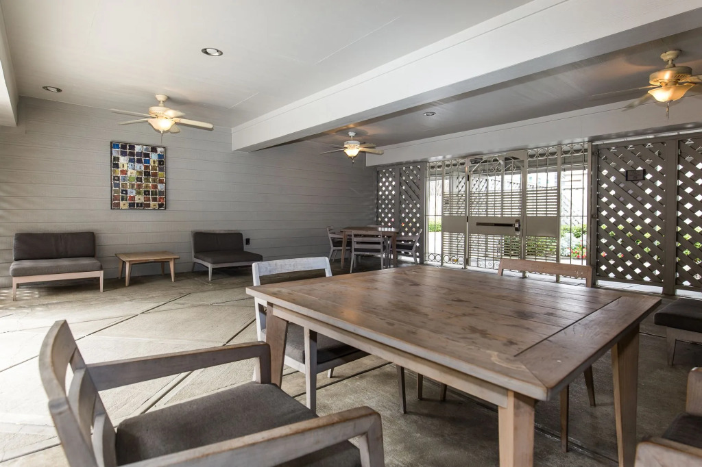 Country Inn & Suites by Radisson, Metairie New Orleans , LA