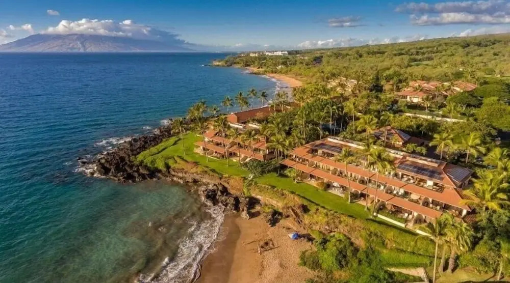 Makena Surf, #g-304 3 Bedroom Condo by RedAwning