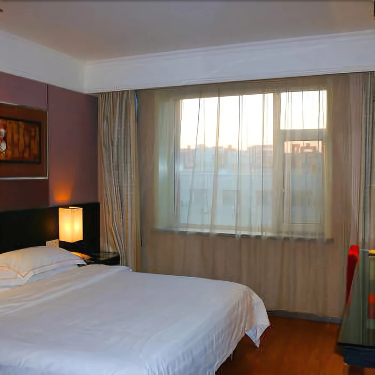 Yidu Business Hotel