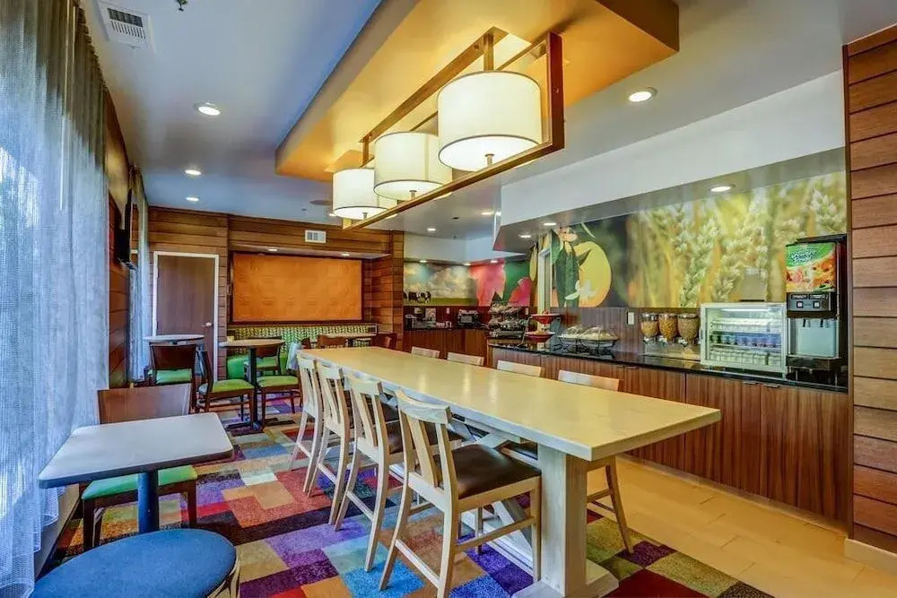 Fairfield Inn & Suites By Marriott Memphis