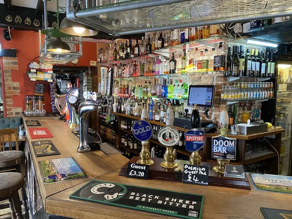 The Crown Aldbourne