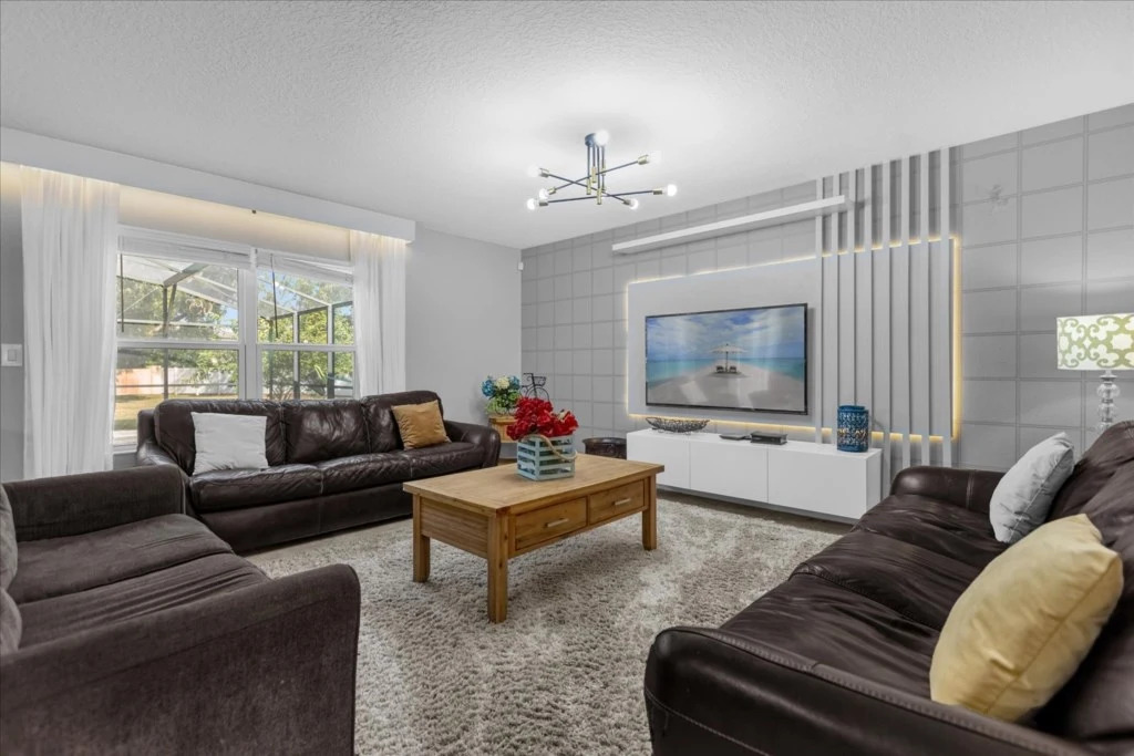 6 Bedroom/ 4.5 Bathroom Crystal Cove Resort (957 E, Kissimmee, US