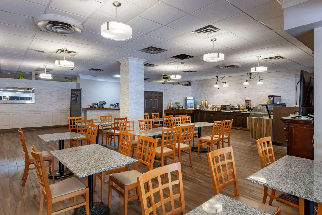Quality Inn Toronto Airport