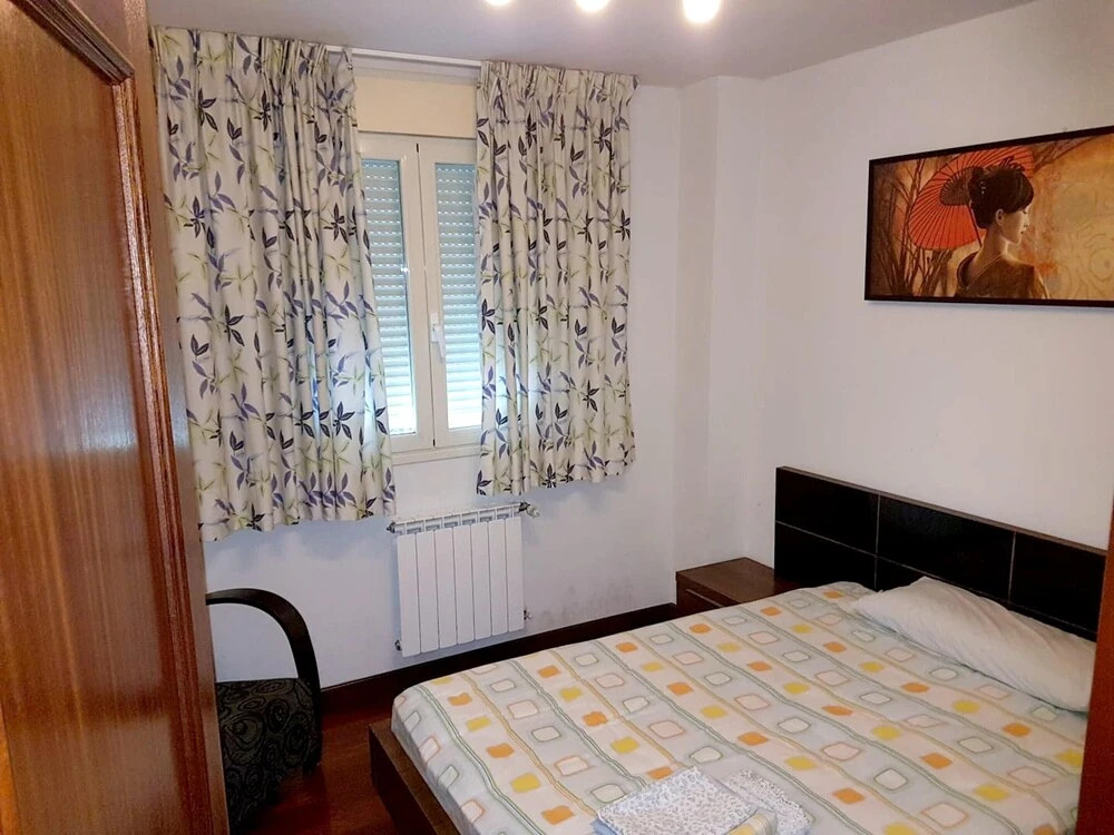 House With 3 Bedrooms in Santa Cruz de Bezana, With Furnished Garden