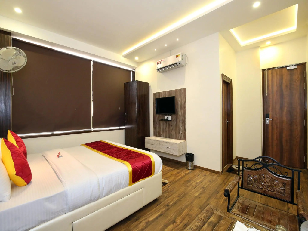 OYO 9159 Hotel Royal Woodslark