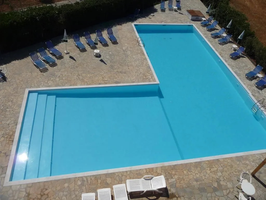 Oasis Hotel