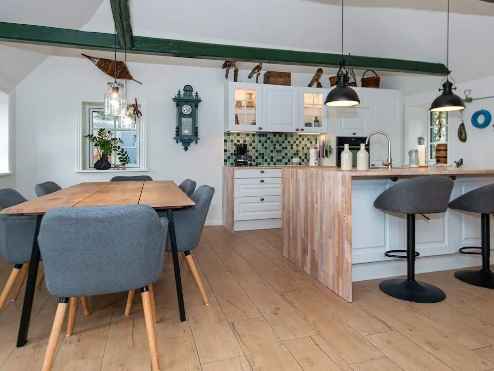 6 Person Holiday Home in Varde