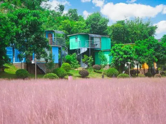 Yingxi Fenglin Corridor Kowloon Eco-tourism Holiday House