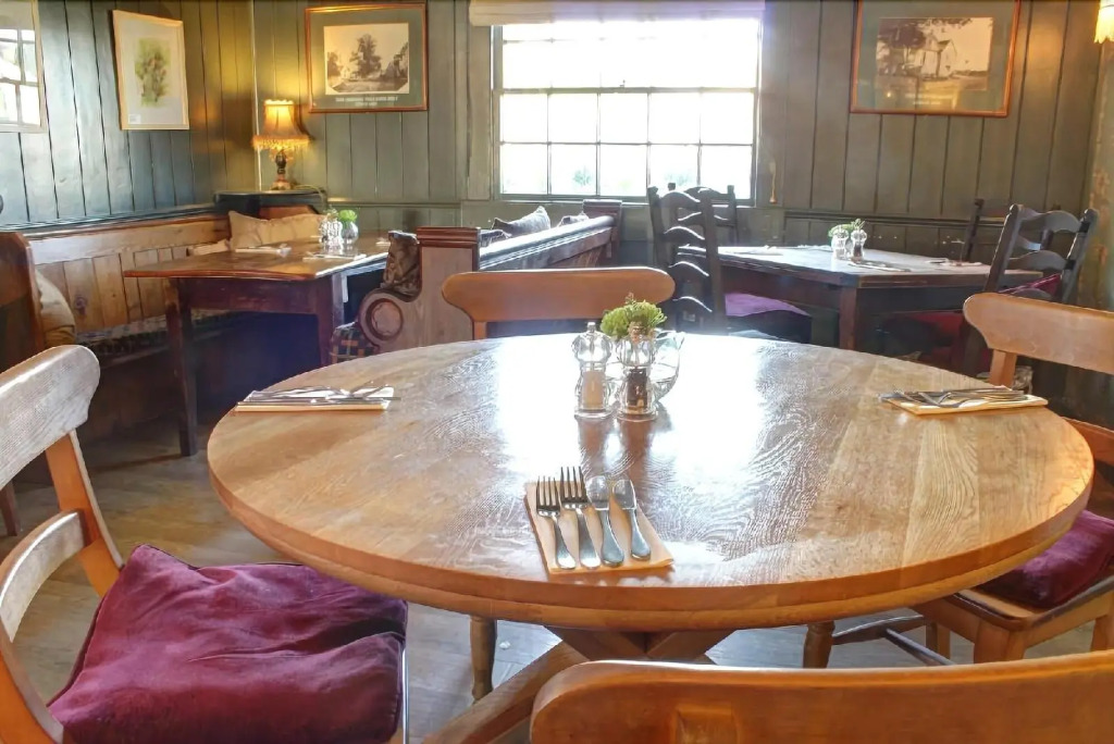 The Tollgate Inn