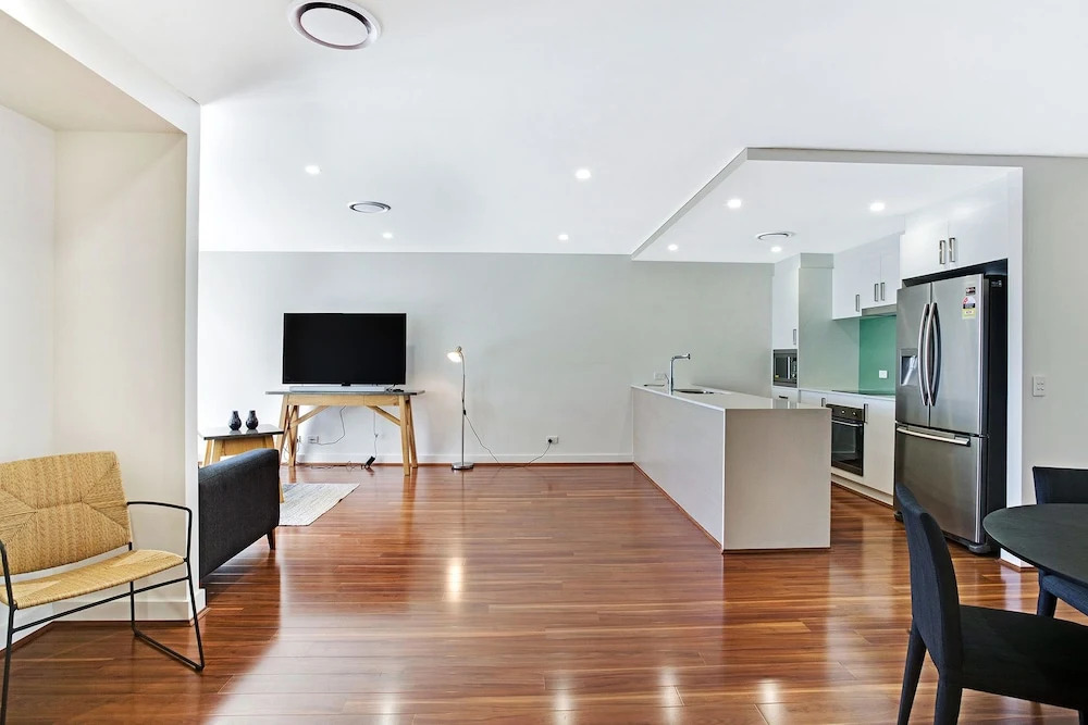 The Shoal, Unit 508