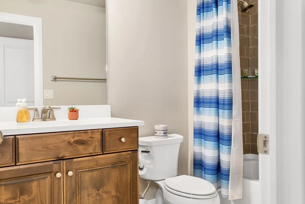 Be Our Guest At Ladera Haven 4 Bedroom Home by RedAwning