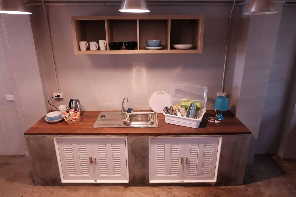 Petit Hostel