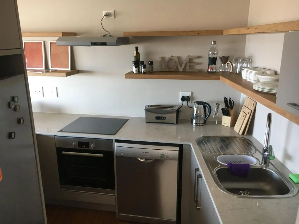 Breathtaking views, brand new renovated apartment