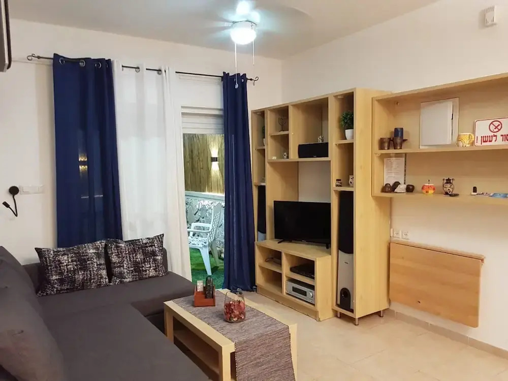 Zimmer-Eilat