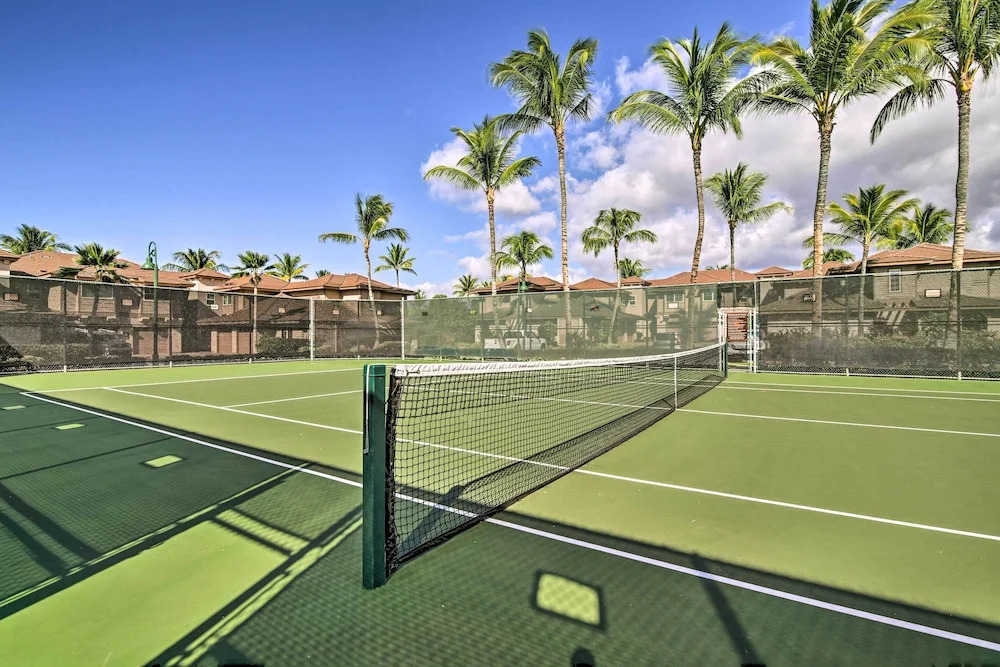1 Mi to Coast and Shops Waikoloa Beach Getaway