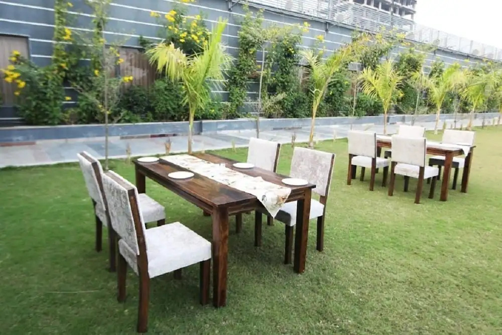 Garden Hotel - Heritage by HRH Group of Hotels